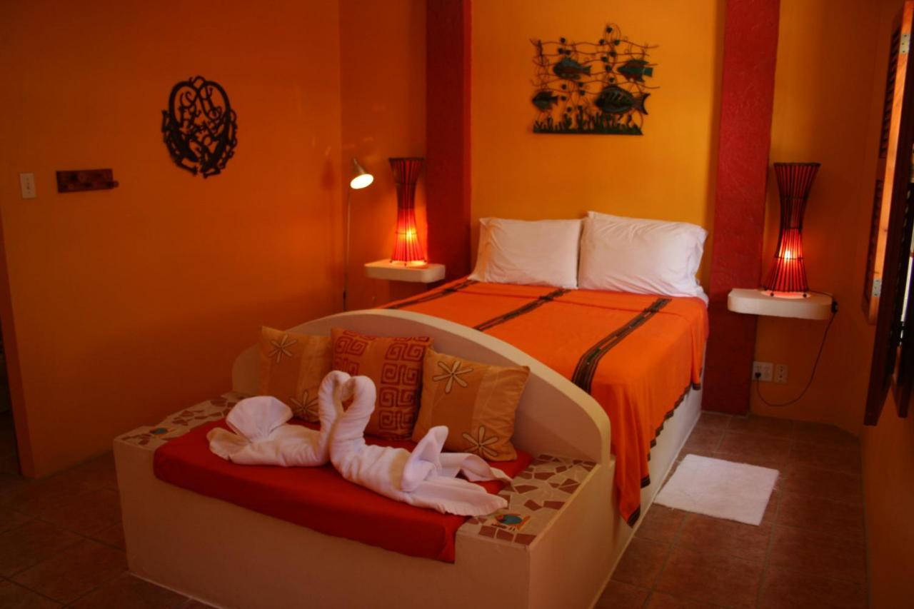 Seaside Cabanas Hotel Caye Corker Eksteriør billede